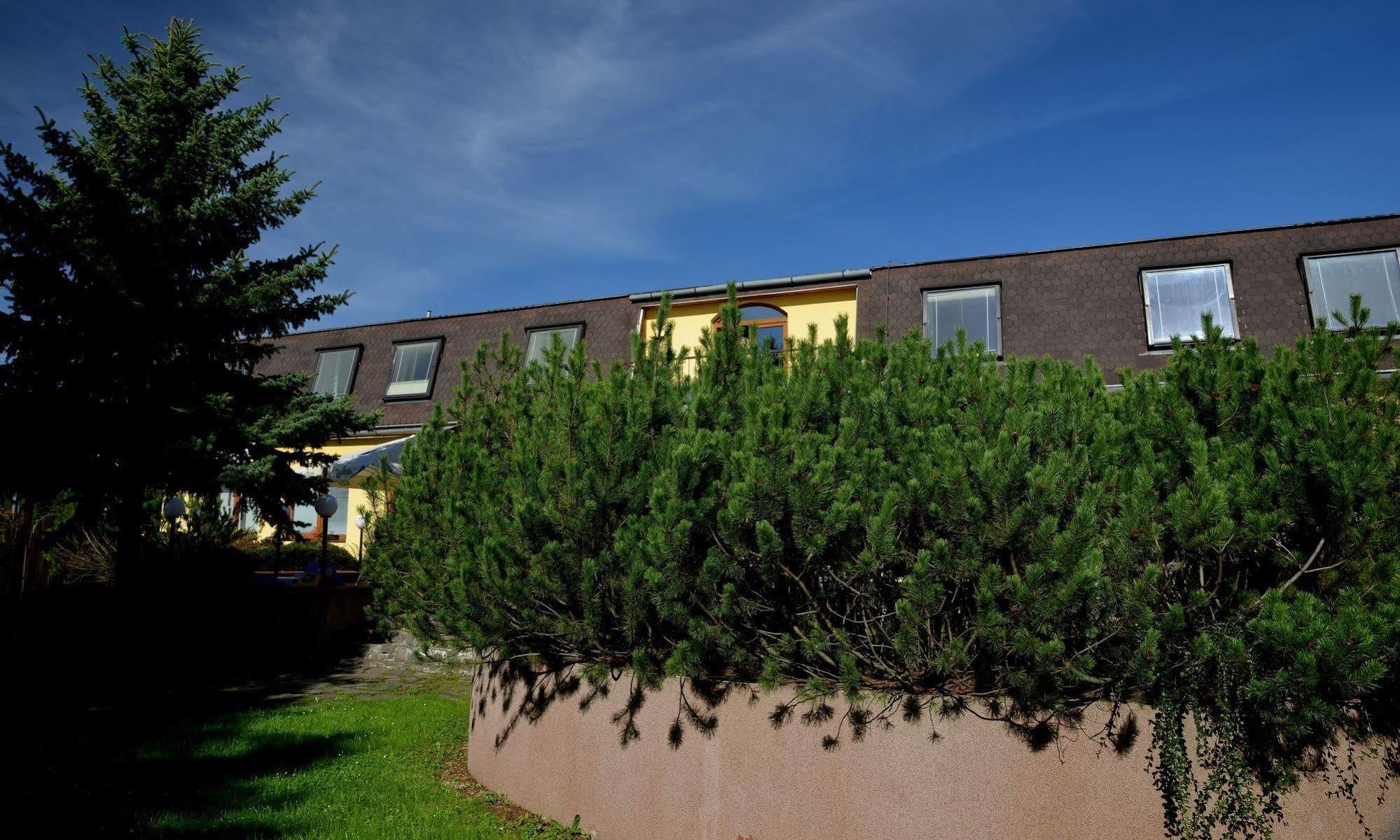 Penzion Agrothermal Bešeňová Eksteriør billede